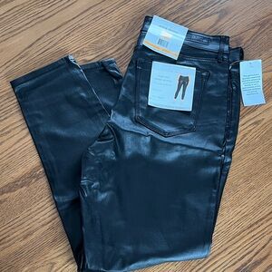 Mid rise ankle skinny faux leather pants NWT